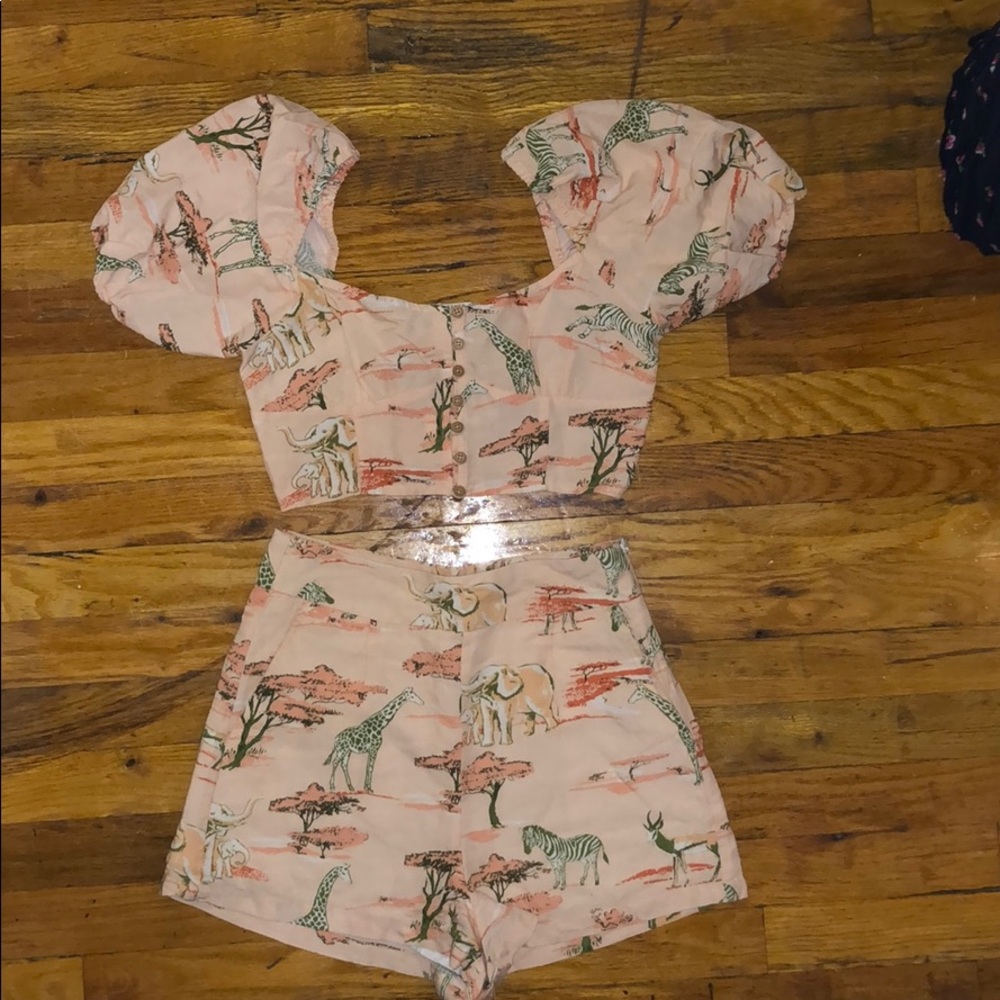 SOLD: Forever 21 cotton shorts